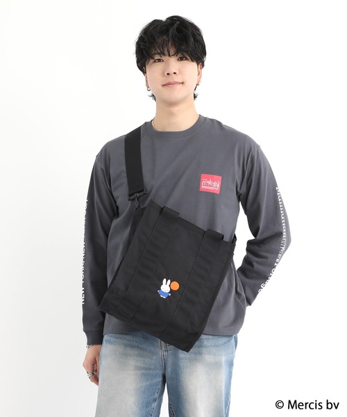Manhattan Portage（マンハッタンポーテージ）の「SERENE TOTE BAG 500D CORDURA MIFFY 70TH（トートバッグ・レディース・ブラック・MEDIUM）」の2枚目の写真