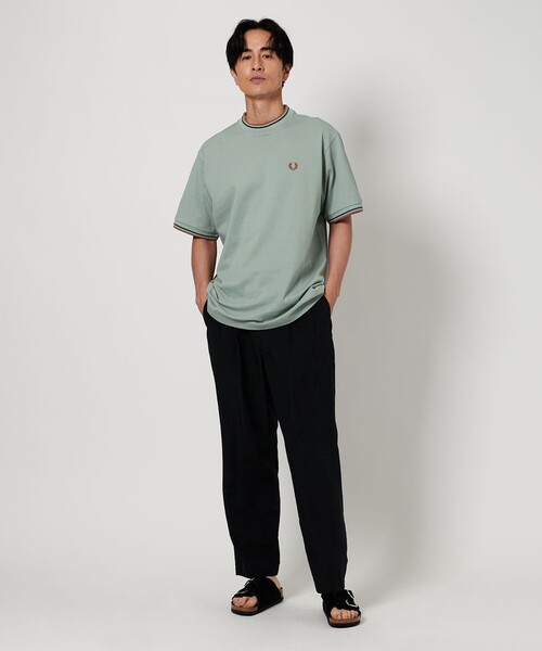 美品★フレッドペリー★ショート丈Tシャツ FRED PERRY/フレッドペリー] ローレルリース刺繍 ショート