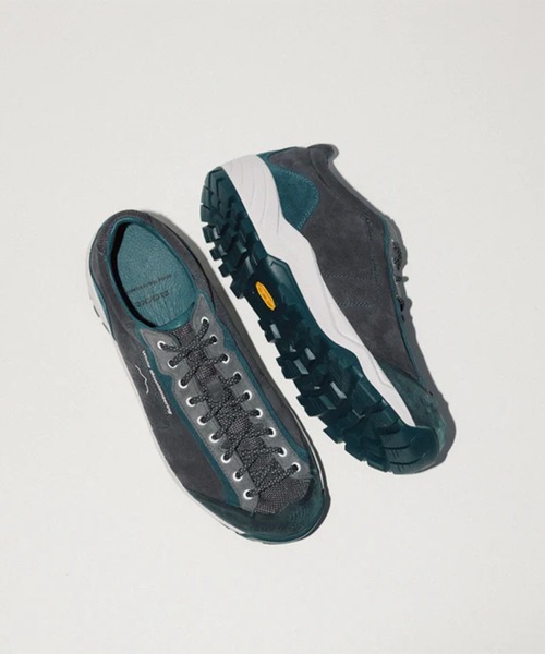 WHITE MOUNTAINEERING(ホワイトマウンテニアリング)の「【White Mountaineering / ホワイトマウンテニアリング】WM × DIEMME 'MOVIDA'(スニーカー・メンズ・ダークグレー/ブラック・41/42)」の4枚目の写真