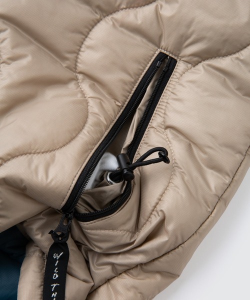 WILD THINGS（ワイルドシングス）の「リバーシブル ビレイジャケット│REVERSIBLE BELAY JACKET（ダウンジャケット/コート・メンズ・レッド/ブラック×ブラック/ベージュ/パープル/グリーン×オレンジ/グリーン/ピンク・L/XL/M/S/XS）」の12枚目の写真