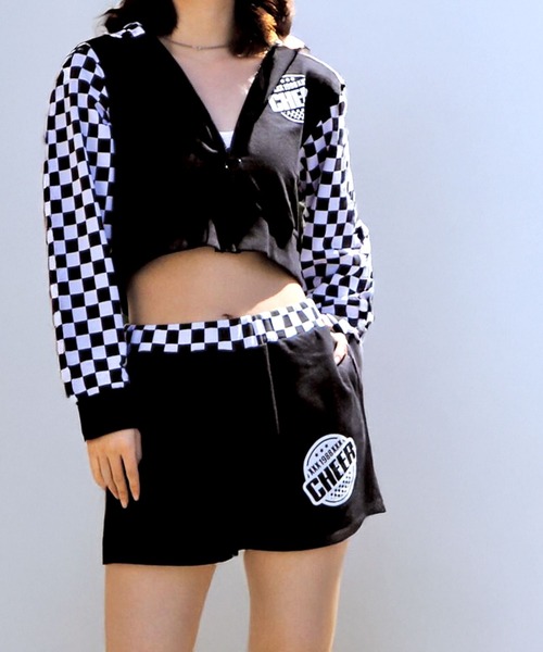CHEER(チアー)の「無地×フラッグチェックショートパンツA(その他パンツ・レディース・ブラック・S/M/L)」の3枚目の写真