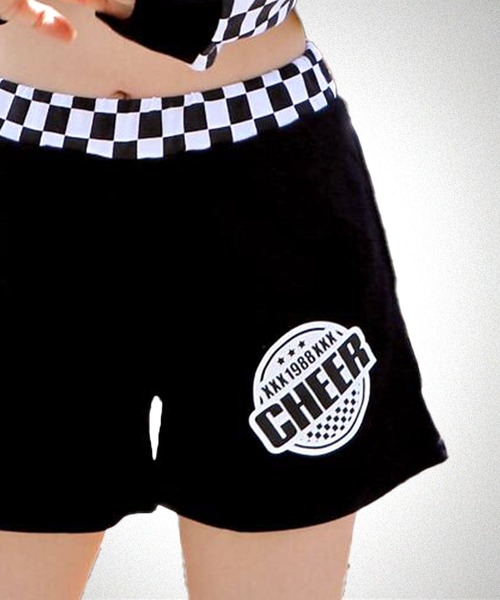 CHEER(チアー)の「無地×フラッグチェックショートパンツA(その他パンツ・レディース・ブラック・S/M/L)」の5枚目の写真