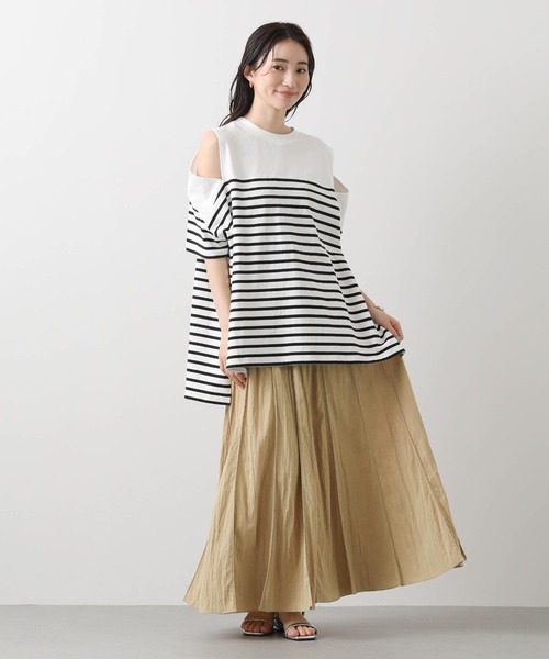 anana(アナナ)の「パネルボーダースリットカットソー(Tシャツ/カットソー・レディース・ホワイト×ブラック/ブラック×ホワイト・FREE)」の3枚目の写真