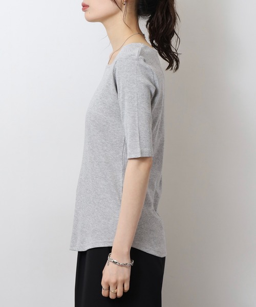 atONE（アットワン）の「スクエアネック5分袖コットンリブTシャツ（Tシャツ/カットソー・レディース・杢グレー/オフホワイト/ブラック・M/L/3L/4L/LL）」の17枚目の写真
