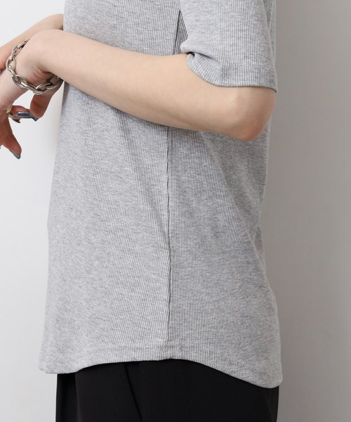 atONE（アットワン）の「スクエアネック5分袖コットンリブTシャツ（Tシャツ/カットソー・レディース・杢グレー/オフホワイト/ブラック・M/L/3L/4L/LL）」の20枚目の写真