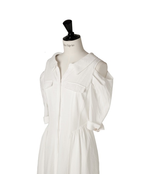Her lip to(ハーリップトゥー)の「Open Shoulder Tuck Shirt Dress(ワンピース・レディース・ホワイト/ブラック・S/M)」の8枚目の写真