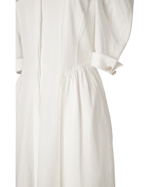 Her lip to(ハーリップトゥー)の「Open Shoulder Tuck Shirt Dress(ワンピース・レディース・ホワイト/ブラック・S/M)」の7枚目の写真