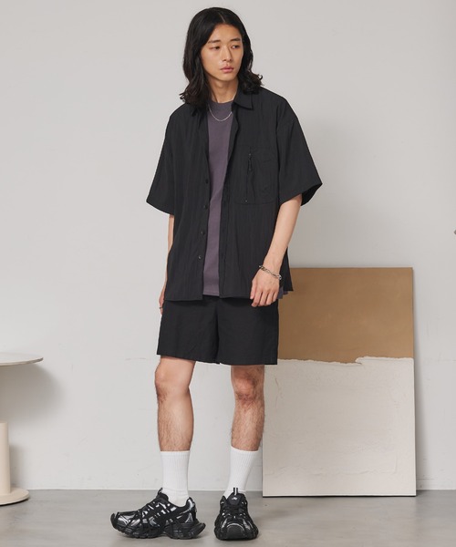 SEN TOKYO(セントーキョー)の「ファスナーポケット半袖シャツ(シャツ/ブラウス・メンズ・ベージュ/ブラック・L/M)」の9枚目の写真