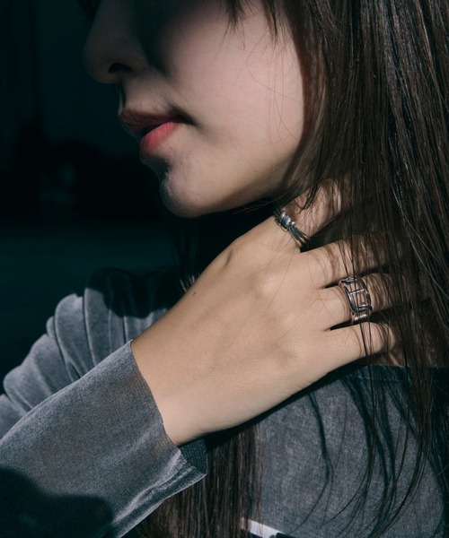 GRAiL(accessories)(グレイル(アクセサリー))の「angel ring(リング・メンズ・シルバー・ONE SIZE)」の3枚目の写真