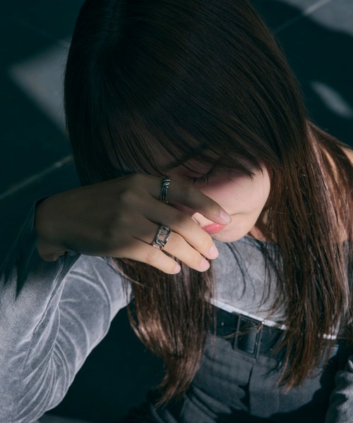 GRAiL(accessories)(グレイル(アクセサリー))の「angel ring(リング・メンズ・シルバー・ONE SIZE)」の5枚目の写真