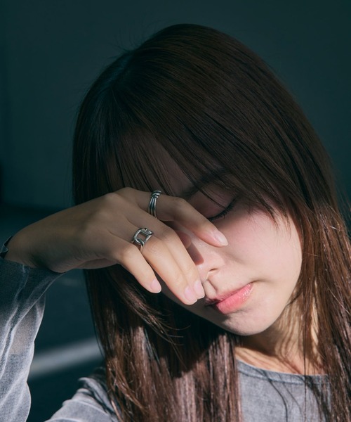 GRAiL(accessories)(グレイル(アクセサリー))の「angel ring(リング・メンズ・シルバー・ONE SIZE)」の7枚目の写真