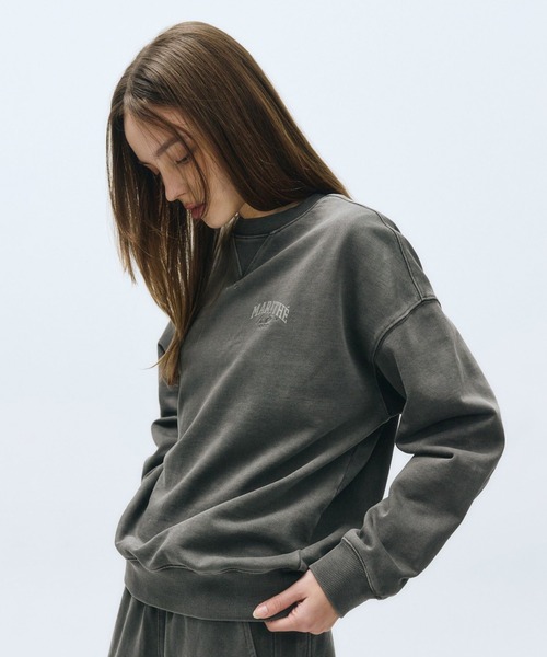 MARITHE + FRANCOIS GIRBAUD(マリテフランソワジルボー)の「PIGMENT OVERSIZED SWEATSHIRT(スウェット・レディース・ブルー系その他/チャコール・MEDIUM/LARGE/X-LARGE)」の4枚目の写真