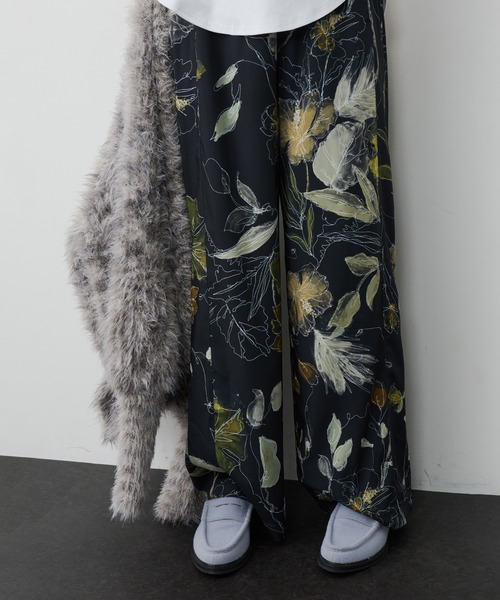 LA BELLE ETUDE（ラベルエチュード）の「オリジナルvintageフラワープリントストレートパンツ（その他パンツ・レディース・ホワイト/ブラウン/ブラック・0/1）」の21枚目の写真