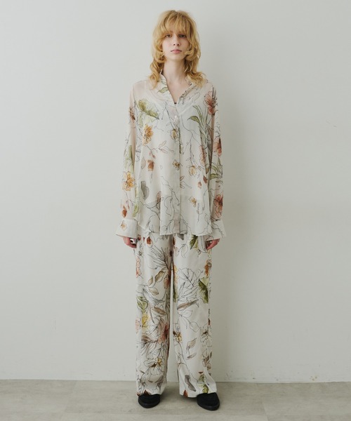 LA BELLE ETUDE（ラベルエチュード）の「オリジナルvintageフラワープリントストレートパンツ（その他パンツ・レディース・ホワイト/ブラウン/ブラック・0/1）」の13枚目の写真