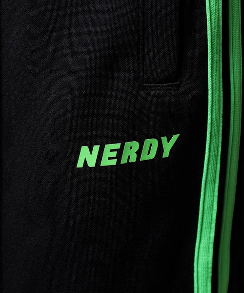 NERDY(ノルディ)の「トラックパンツ(スウェットパンツ・メンズ・ブラック/パープル・L/M/S)」の14枚目の写真