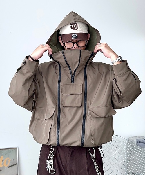 MandO（Auntie Rosa）（エムオー）の「2WAYジップマウンテンパーカー（ブルゾン・メンズ・カーキ/ブラック・LARGE/MEDIUM）」の2枚目の写真