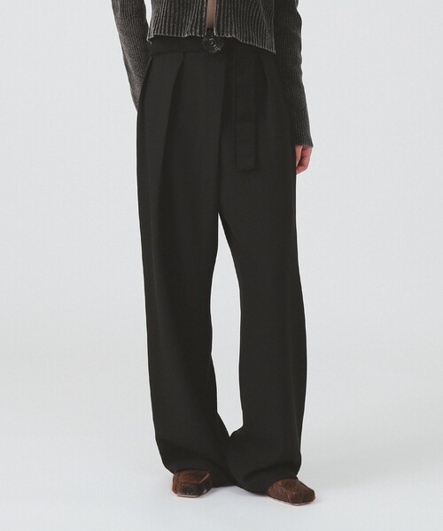 Ray BEAMS（レイビームス）の「アシンメトリー ハイウエスト パンツ（その他パンツ・レディース・ダークブラウン/ブラック・1/0）」の8枚目の写真