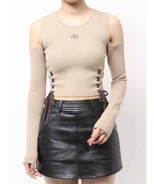 GYDA(ジェイダ)の「Symmetry GYDAフロントレースアップニットトップス(ニット/セーター・レディース・ブラック/ベージュ・FREE)」の1枚目の写真