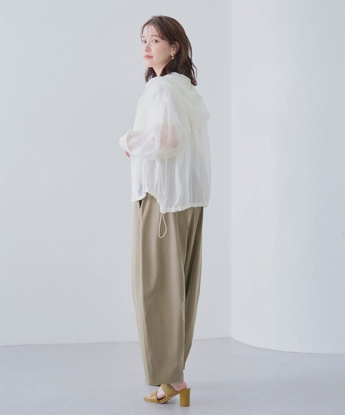 coen（コーエン）の「ポリツイルコクーンパンツ（スラックス・レディース・ダークグレー/ナチュラル/ブラック/ベージュ・M/L）」の21枚目の写真