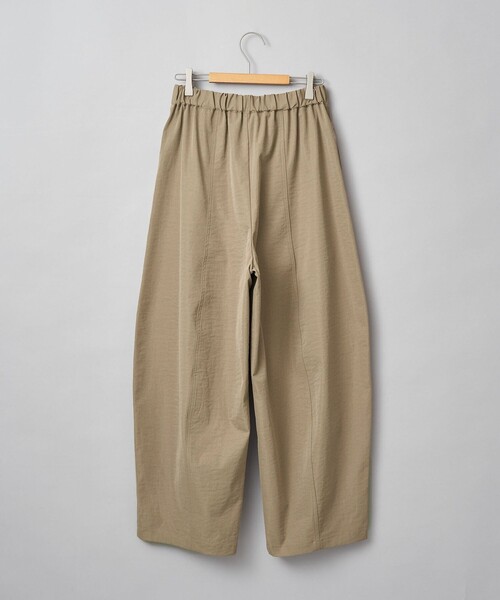 coen（コーエン）の「ポリツイルコクーンパンツ（スラックス・レディース・ダークグレー/ナチュラル/ブラック/ベージュ・M/L）」の19枚目の写真