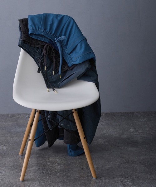 NICOLE white(ニコルホワイト)の「テンセルデニムパンツ(デニムパンツ・レディース・ブラック/ブルー/インディゴブルー・FREE)」の12枚目の写真