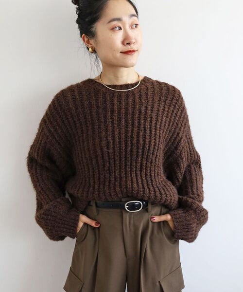 le.coeur blanc(ルクールブラン)の「《WEB限定アイテム》ヘアリーヤーンローゲージニット(ニット/セーター・レディース・イエロー/ピンク/ブラウン/アイボリー/チャコールグレー・38)」の9枚目の写真