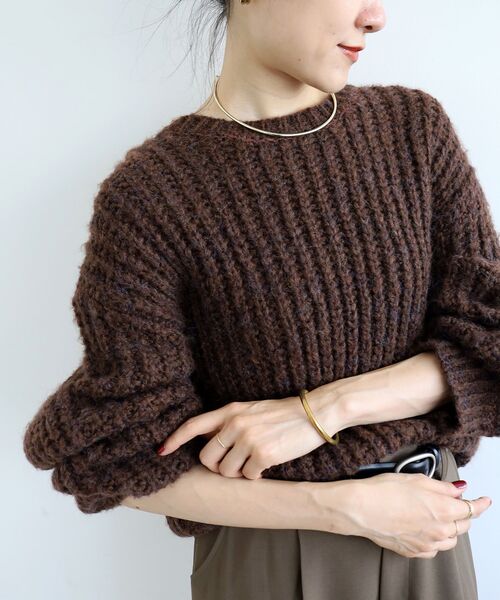 le.coeur blanc(ルクールブラン)の「《WEB限定アイテム》ヘアリーヤーンローゲージニット(ニット/セーター・レディース・イエロー/ピンク/ブラウン/アイボリー/チャコールグレー・38)」の13枚目の写真