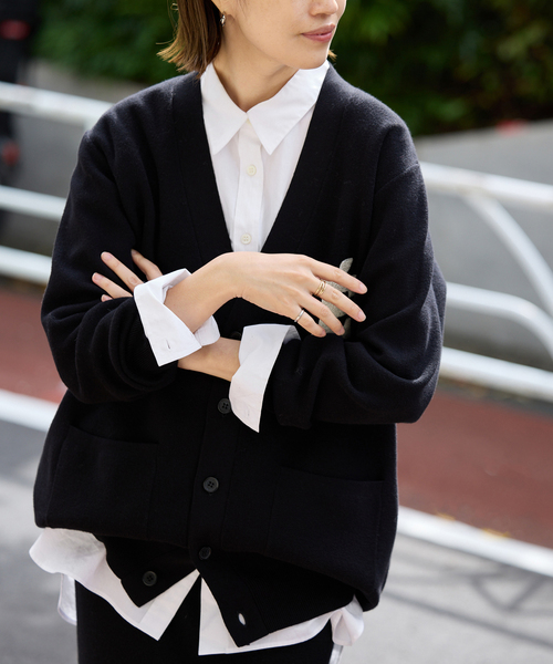 SLOBE IENA(スローブイエナ)の「コットンブロードベーシックシャツ(シャツ/ブラウス・レディース・ホワイト/ブラウン/スカイブルー・FREE)」の2枚目の写真