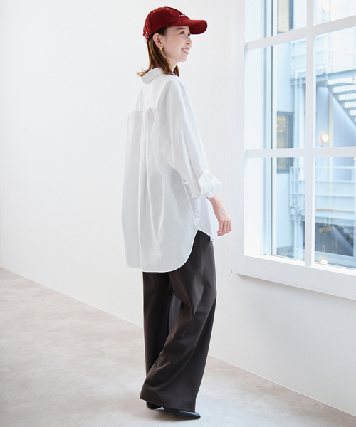 SLOBE IENA(スローブイエナ)の「コットンブロードベーシックシャツ(シャツ/ブラウス・レディース・ホワイト/ブラウン/スカイブルー・FREE)」の12枚目の写真