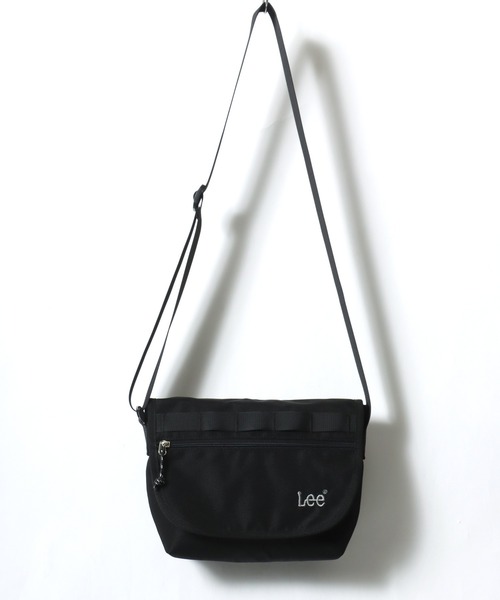 Lee(リー)の「Lee/リー 撥水 ロゴ ワンポイント刺繍 テープ付き フラップショルダーバッグ/レディース メンズ(ショルダーバッグ・メンズ・ベージュ/カーキ/ブラック/グレー・FREE)」の5枚目の写真