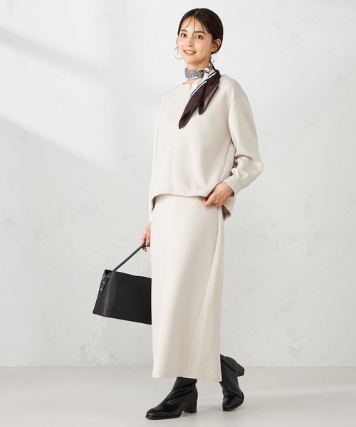 a.v.v（アーヴェヴェ）の「シルクスカーフ（ストール/ショール・レディース・ブラック/ブラウン・38）」の17枚目の写真