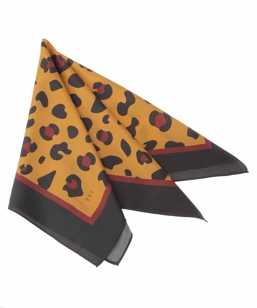 a.v.v（アーヴェヴェ）の「シルクスカーフ（ストール/ショール・レディース・ブラック/ブラウン・38）」の3枚目の写真