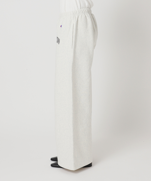 Champion（チャンピオン）の「別注【CHAMPION/チャンピオン】for JS ワイドスウェットパンツ（スウェットパンツ・レディース・チャコールグレー/アイボリー/ブラック・MEDIUM/LARGE）」の21枚目の写真