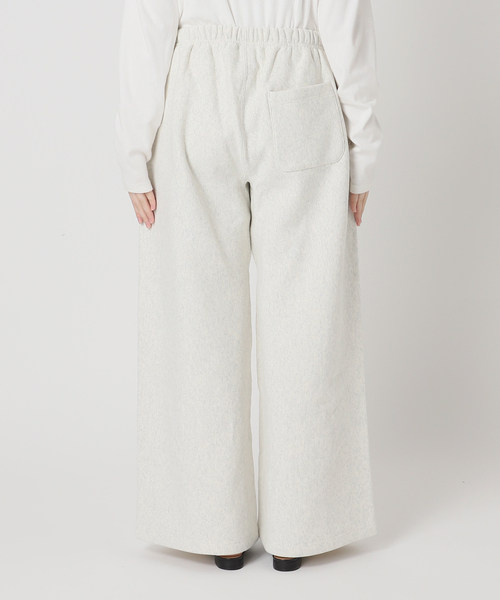 Champion（チャンピオン）の「別注【CHAMPION/チャンピオン】for JS ワイドスウェットパンツ（スウェットパンツ・レディース・チャコールグレー/アイボリー/ブラック・MEDIUM/LARGE）」の22枚目の写真