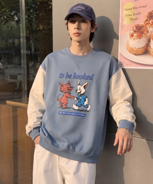 HOOK(フック)の「HOOK -original- キャラクタープリント クルーネックスウェット(スウェット・メンズ・ライトブルー/ブルー・X-LARGE/LARGE/MEDIUM)」の2枚目の写真