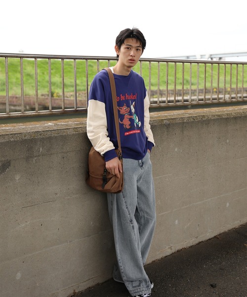 HOOK(フック)の「HOOK -original- キャラクタープリント クルーネックスウェット(スウェット・メンズ・ライトブルー/ブルー・X-LARGE/LARGE/MEDIUM)」の4枚目の写真