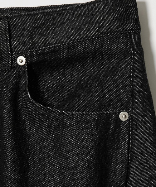 info. BEAUTY&YOUTH（インフォビューティアンドユース）の「【マルチサイズ】ツイスト デニム マチ付き ワイド テーパード パンツ（デニムパンツ・メンズ・ナチュラル/ブラック/インディゴブルー・マルチサイズ）」の18枚目の写真