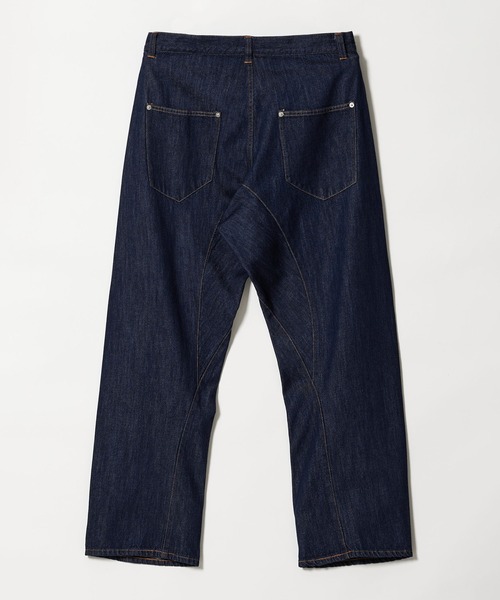 info. BEAUTY&YOUTH（インフォビューティアンドユース）の「【マルチサイズ】ツイスト デニム マチ付き ワイド テーパード パンツ（デニムパンツ・メンズ・ナチュラル/ブラック/インディゴブルー・マルチサイズ）」の13枚目の写真