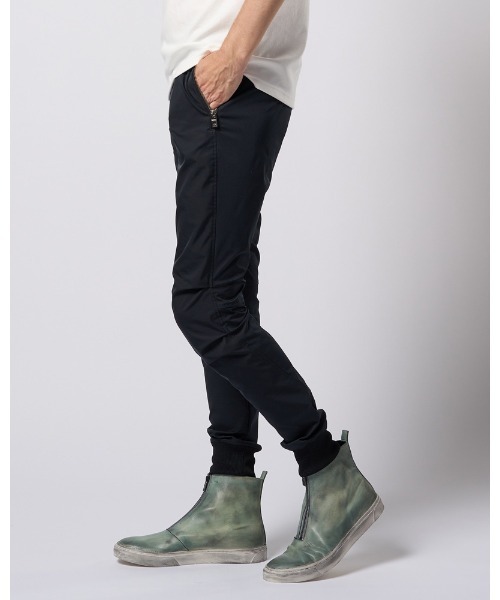 wjk（ダヴルジェイケイ）の「tuck rib pants（その他パンツ・メンズ・ブラック系その他/ブラック/カーキ・SMALL/MEDIUM/LARGE/X-LARGE）」の5枚目の写真