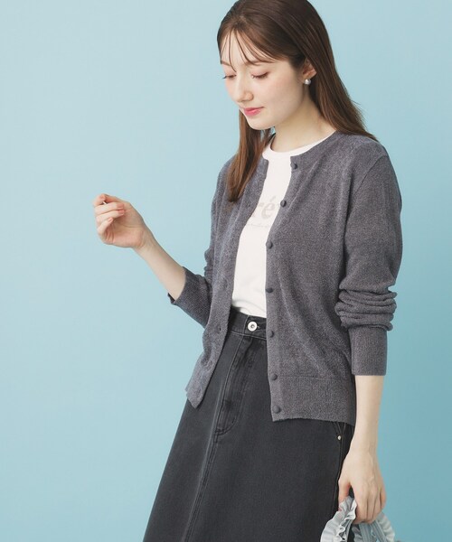 index（インデックス）の「ミニモールラメコンパクトクルーカーディガン/アンサンブル対応【洗濯機OK】（カーディガン/ボレロ・レディース・チャコールグレー/オフホワイト/グリーン系・36/38/40）」の3枚目の写真
