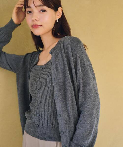index（インデックス）の「ミニモールラメコンパクトクルーカーディガン/アンサンブル対応【洗濯機OK】（カーディガン/ボレロ・レディース・チャコールグレー/オフホワイト/グリーン系・36/38/40）」の4枚目の写真