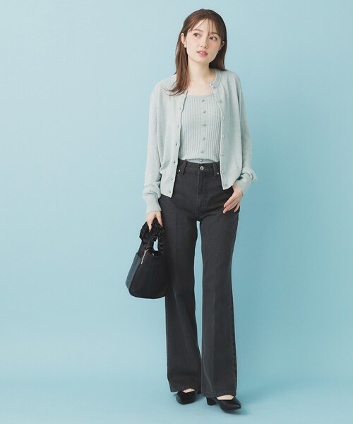 index（インデックス）の「ミニモールラメコンパクトクルーカーディガン/アンサンブル対応【洗濯機OK】（カーディガン/ボレロ・レディース・チャコールグレー/オフホワイト/グリーン系・36/38/40）」の17枚目の写真