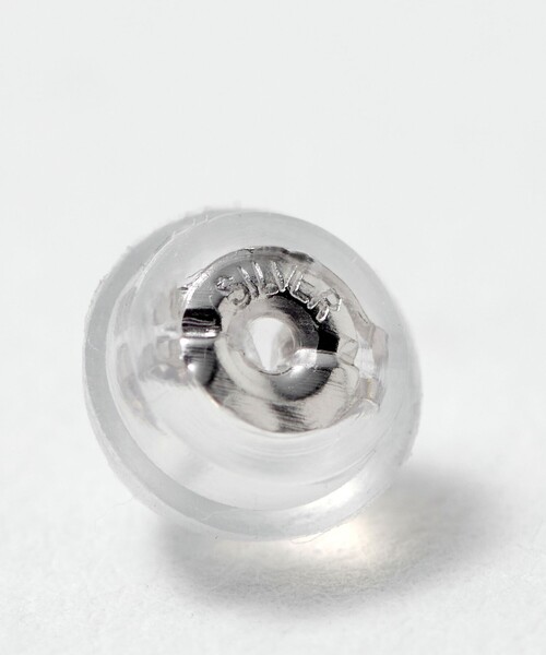 les bonbon（ルボンボン）の「＜les bonbon＞OBLIQUE GD ピアス（ピアス（両耳用）・レディース・ゴールド・FREE）」の7枚目の写真