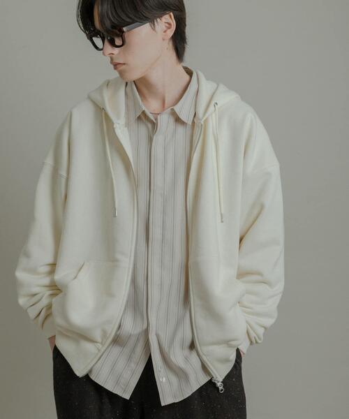 SENSE OF PLACE by URBAN RESEARCH（センスオブプレイスバイアーバンリサーチ）の「『ユニセックス』Wジップパーカー（パーカー・メンズ・グレー/ブラック/アイボリー/レッド・MEDIUM/LARGE）」の7枚目の写真