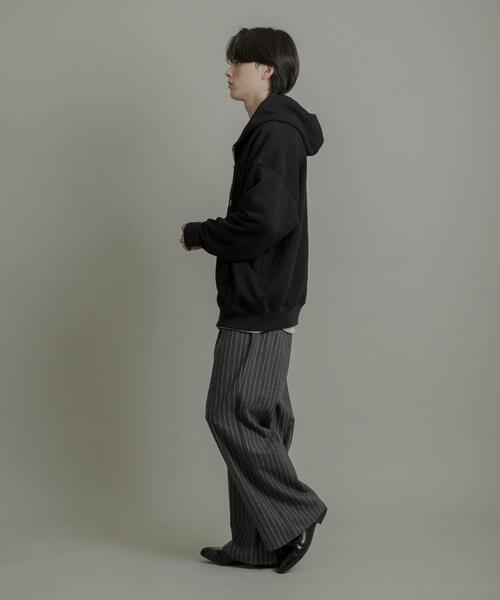 SENSE OF PLACE by URBAN RESEARCH（センスオブプレイスバイアーバンリサーチ）の「『ユニセックス』Wジップパーカー（パーカー・メンズ・グレー/ブラック/アイボリー/レッド・MEDIUM/LARGE）」の21枚目の写真