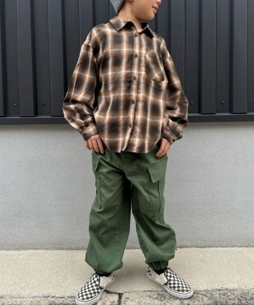 MPS（エムピーエス）の「MPS(エムピーエス)【キッズ】オンブレチェックシャツ（シャツ/ブラウス・キッズ・ブラック/ブラウン・130/140/150/160）」の13枚目の写真