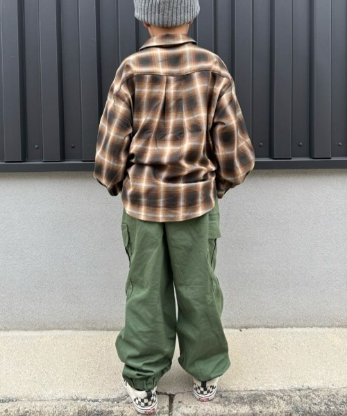 MPS（エムピーエス）の「MPS(エムピーエス)【キッズ】オンブレチェックシャツ（シャツ/ブラウス・キッズ・ブラック/ブラウン・130/140/150/160）」の15枚目の写真