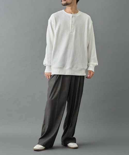 COLONY 2139（コロニートゥーワンスリーナイン）の「ワッフルヘンリーネック（Tシャツ/カットソー・メンズ・チャコールグレー/ブラック/ホワイト・MEDIUM/LARGE）」の16枚目の写真