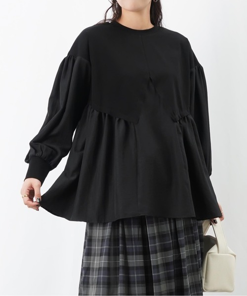 LUCA/LADY LUCK LUCA(ルカ/レディラックルカ)の「LC/LLL 布帛切替チュニック(Tシャツ/カットソー・レディース・ベージュ/ブラック/グレー・FREE)」の2枚目の写真