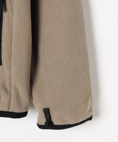 THE NORTH FACE(ザノースフェイス)の「【THE NORTH FACE】マウンテンバーサマイクロジャケット(KIDS)(ブルゾン・キッズ・ベージュ/ブラック・140cm/130cm/160cm/150cm)」の5枚目の写真